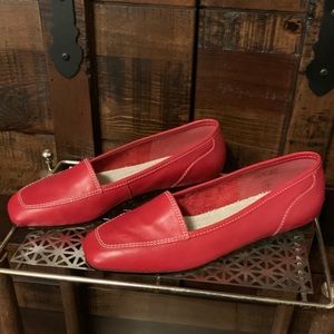 Enzo Angiolini Red Leather Flats